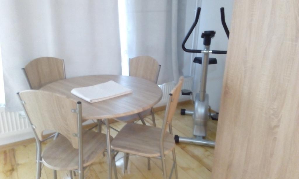 Casa Pescar Apartamento Cluj-Napoca Habitación foto