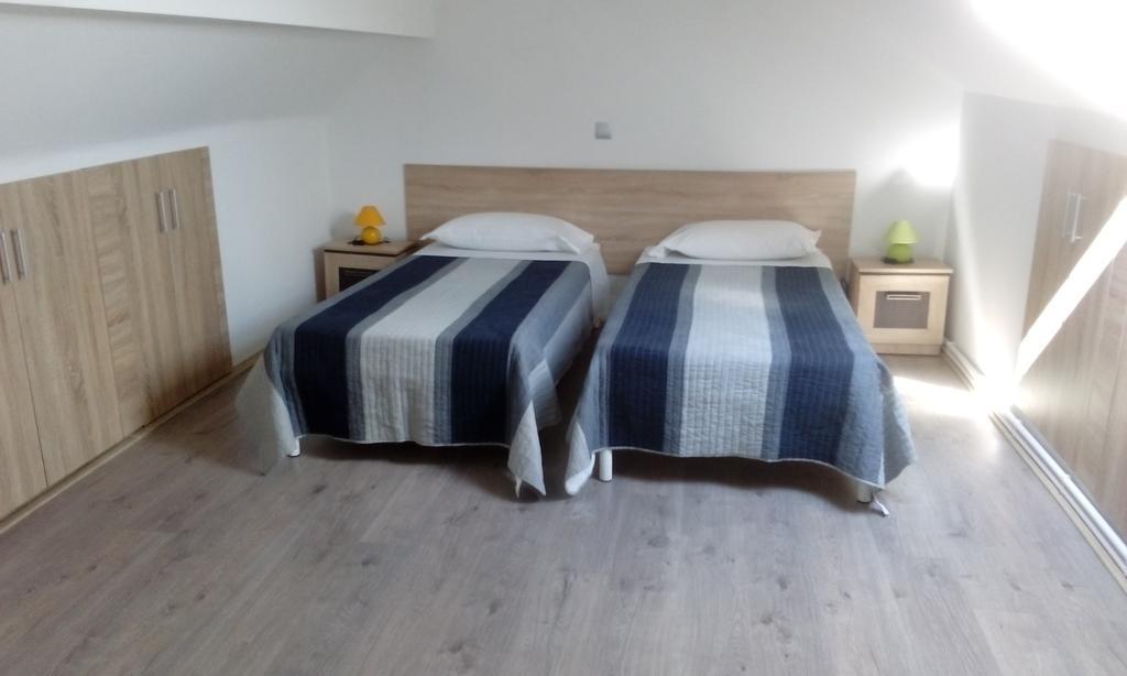Casa Pescar Apartamento Cluj-Napoca Habitación foto